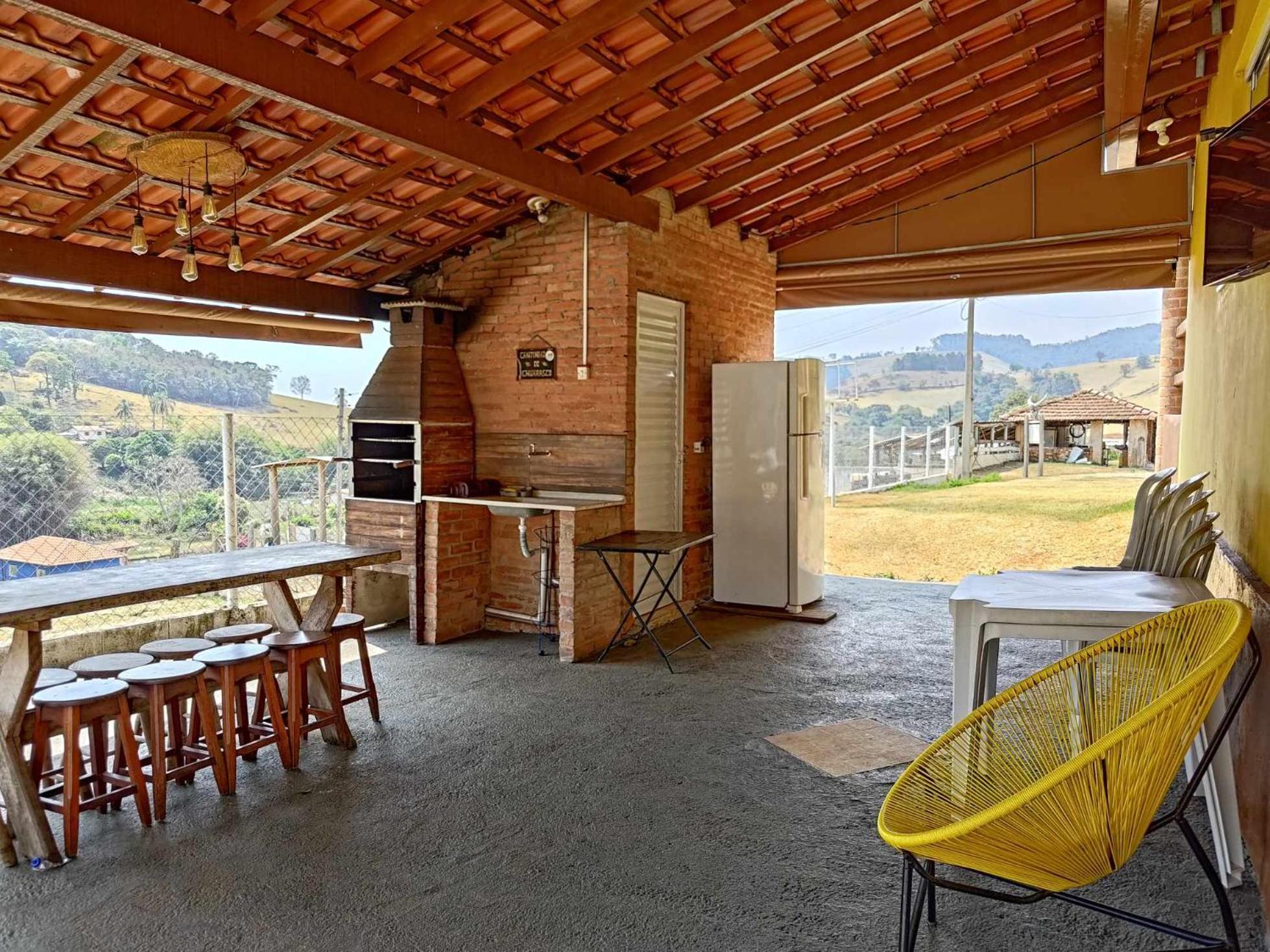 Sitio No Interior De Sp Para Curtir A Natureza أغواس دا براتا الغرفة الصورة